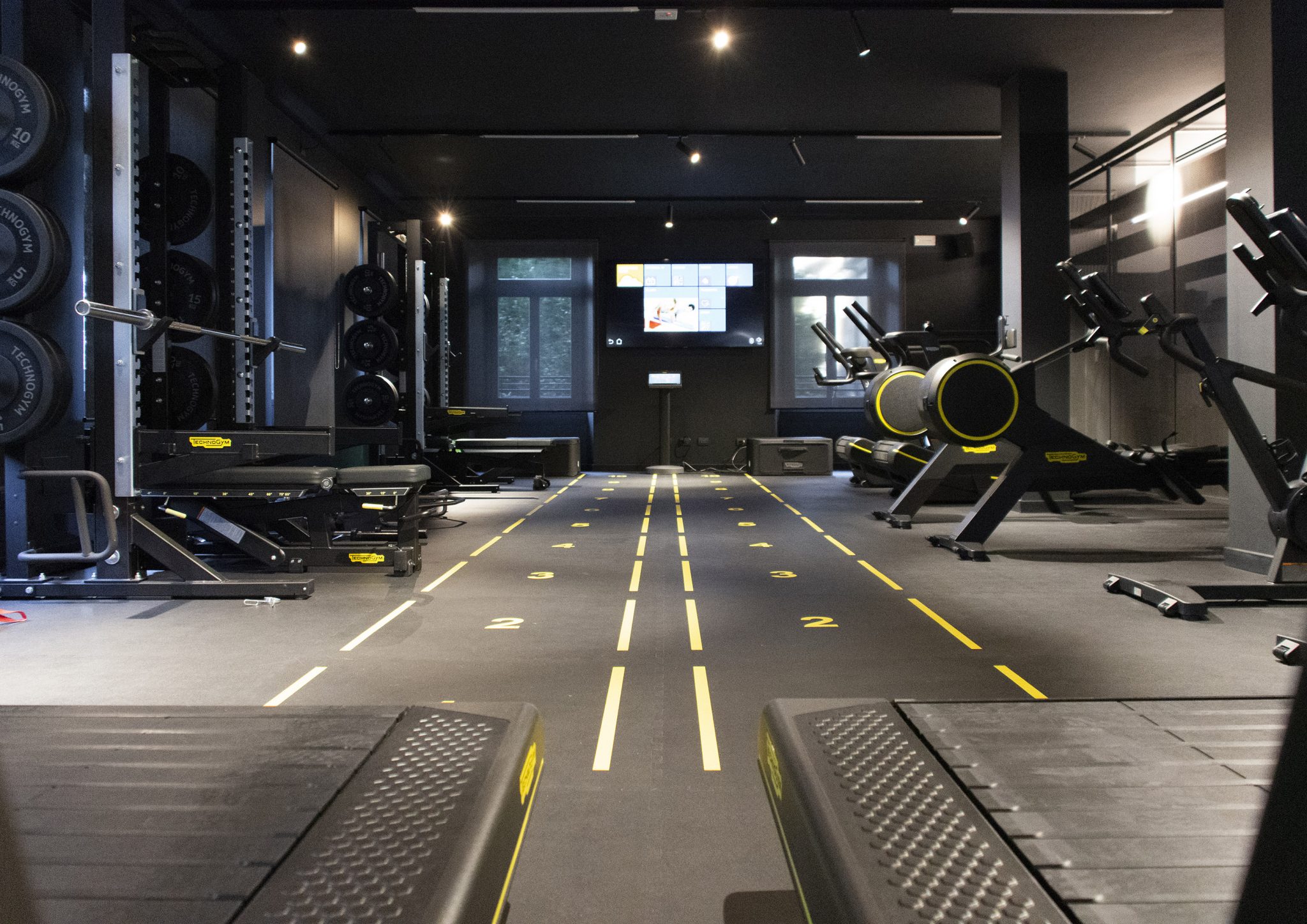 Storm Club, area skill con sprint track e rack
