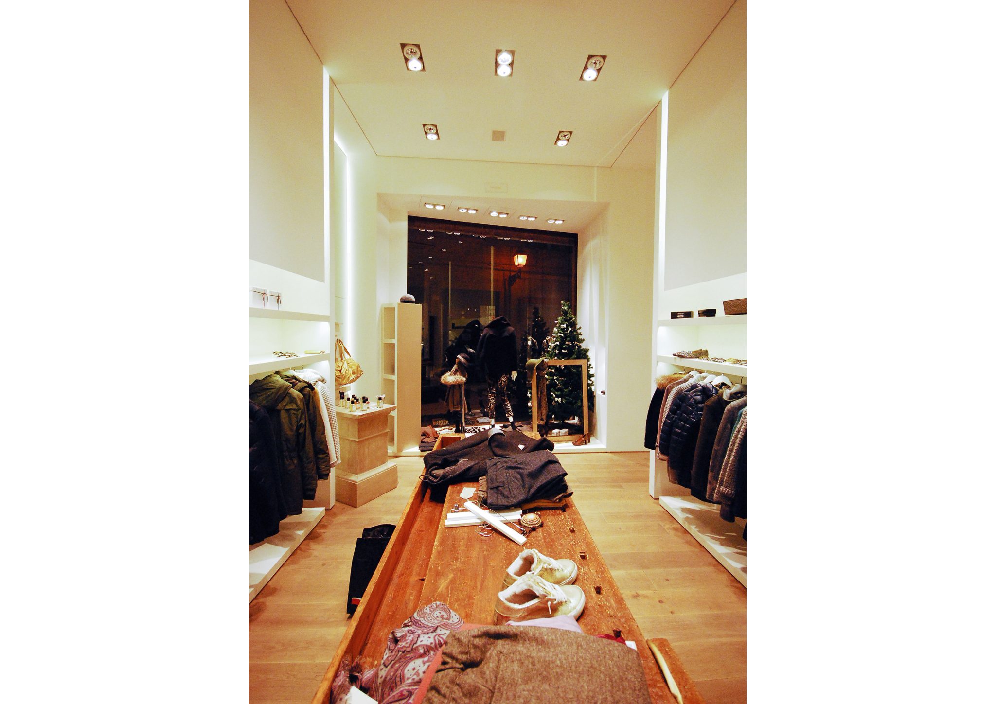 Felloni-Studio-W-Store,